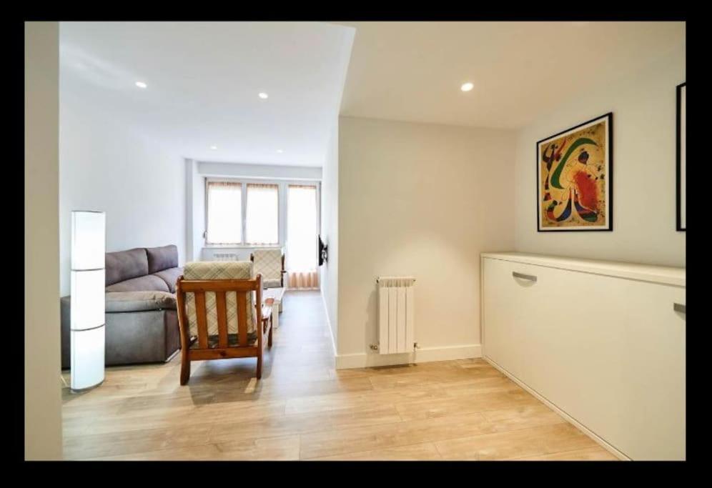 Acogedor Y Precioso Apartamento + Parking Privado San Sebastian Exterior photo